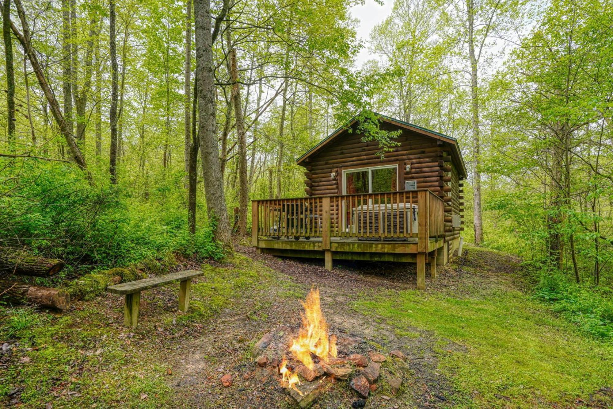 Blue Rose Cabins - Cozy Cabin โลแกน ภายนอก รูปภาพ